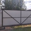 Откатные ворота из профнастила механические на в/с